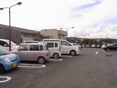 秩父店の駐車場